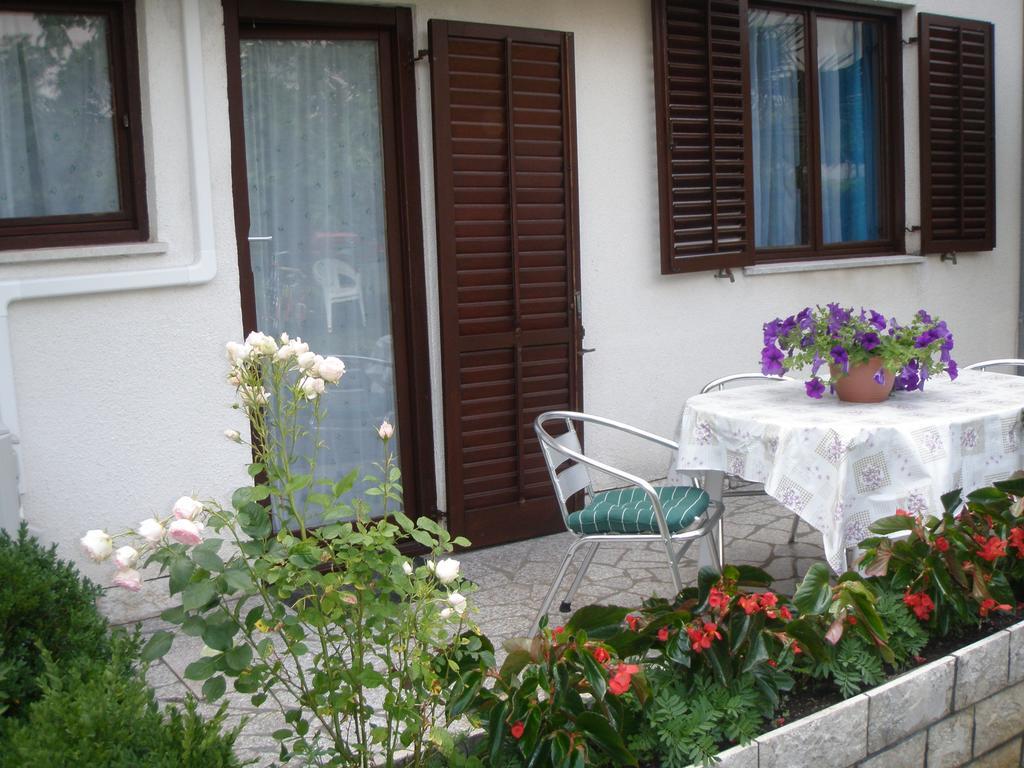 Apartments Katja Porec Esterno foto