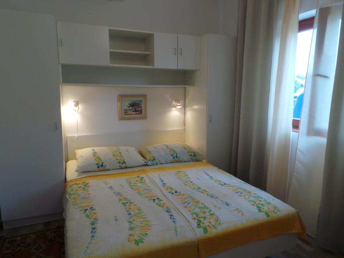Apartments Katja Porec Esterno foto