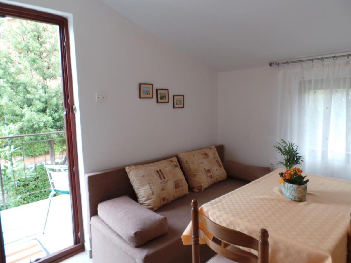 Apartments Katja Porec Esterno foto
