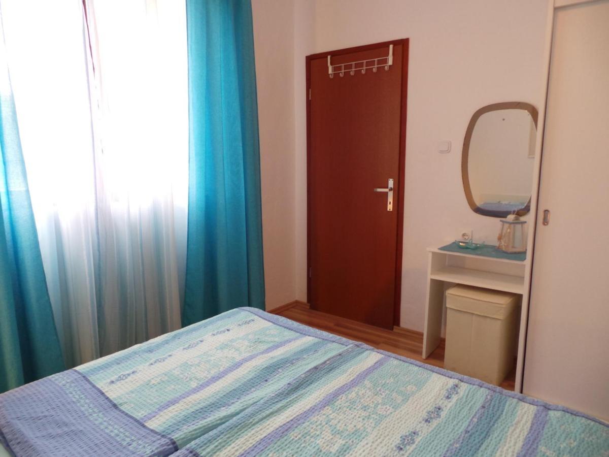 Apartments Katja Porec Esterno foto