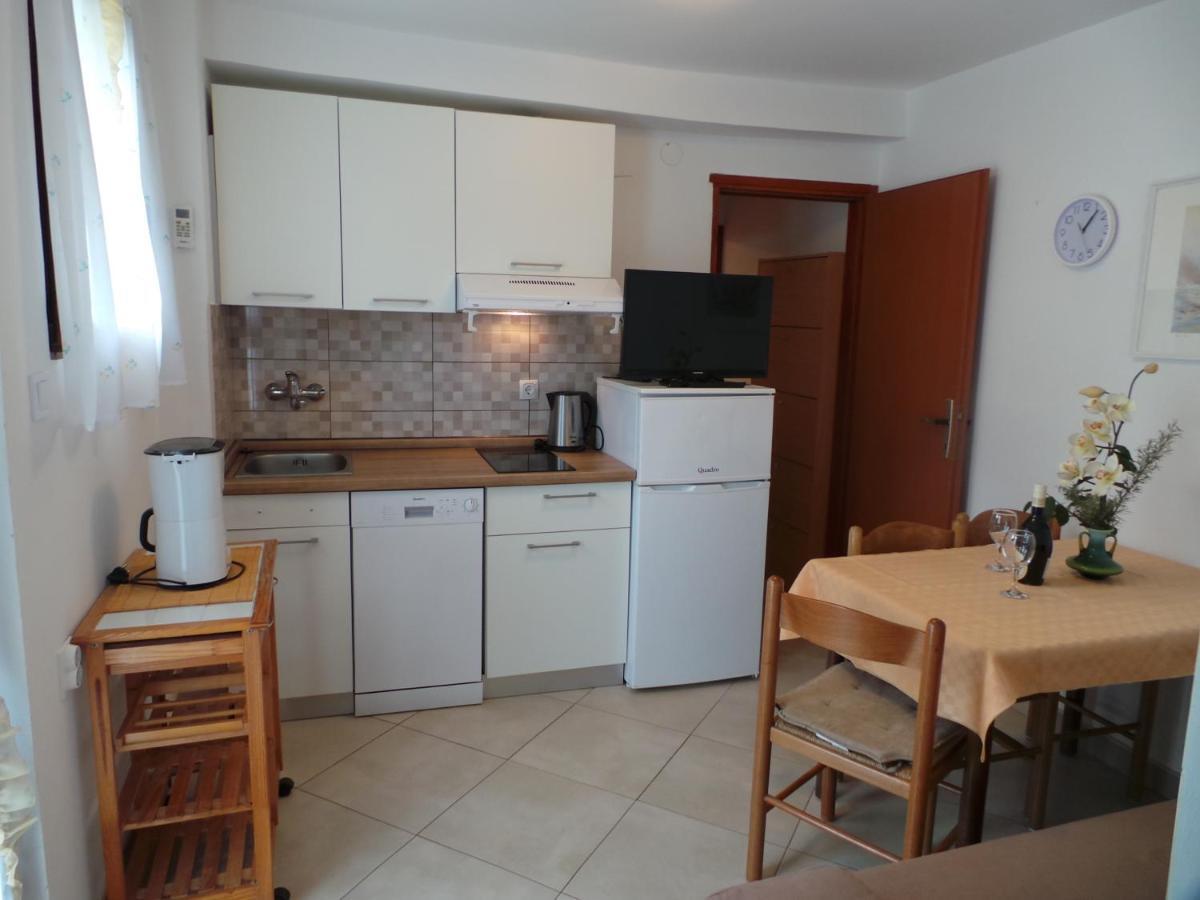 Apartments Katja Porec Esterno foto