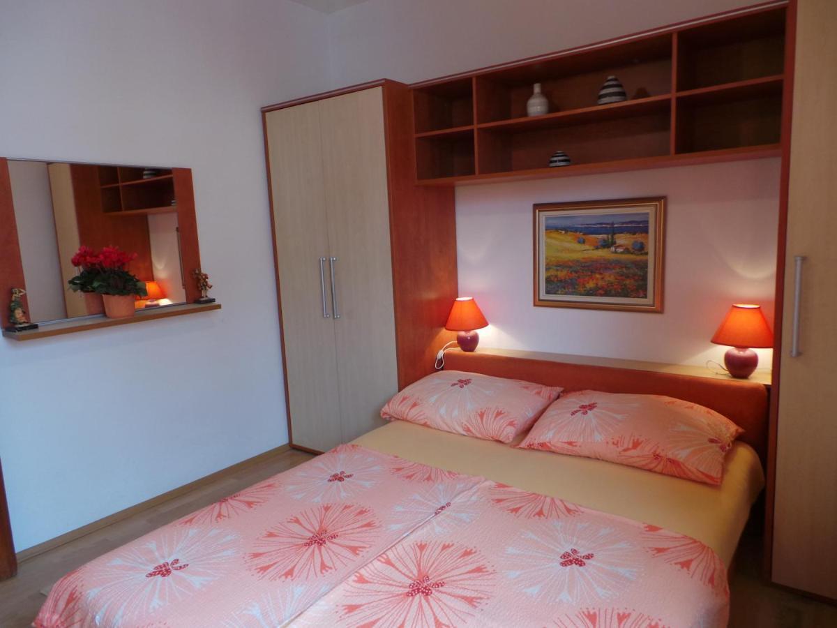 Apartments Katja Porec Esterno foto