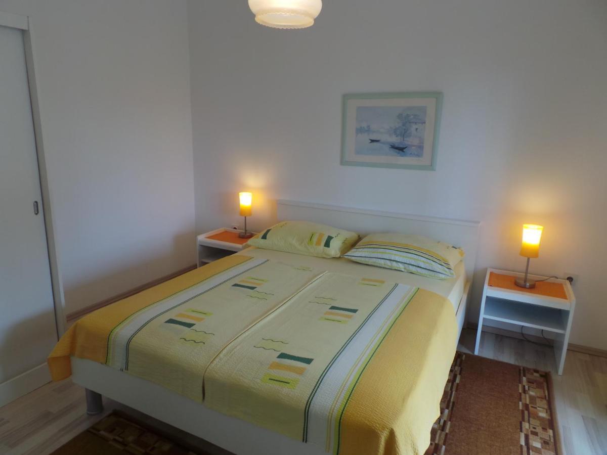 Apartments Katja Porec Esterno foto